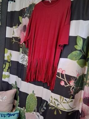 Women's Deep Red Short Sleeve Fringe Tee